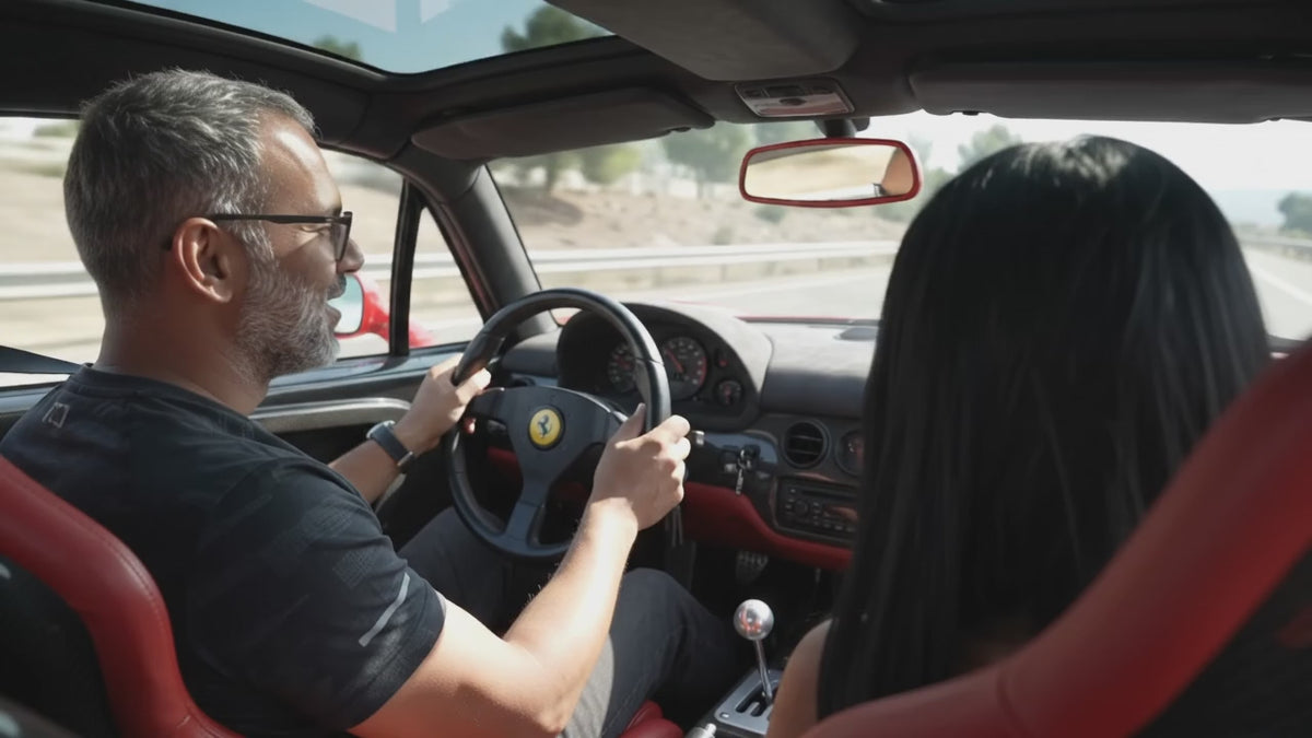 Promenade avec ma FERRARI rouge F50 Grand Turismo - MIA et MATHIEU - Vidéo MP4