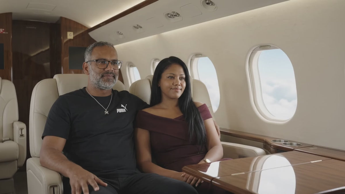 Dans le jet privé - MIA ET MATHIEU  - Vidéos en MP4